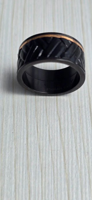 Anillo Viceroy Acero Negro y Dorado