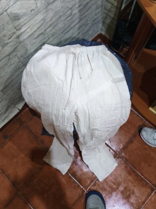 Conjunto lino beige hombre