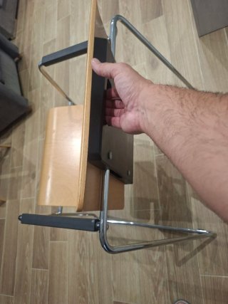 Silla convertible en mesa madera y metal
