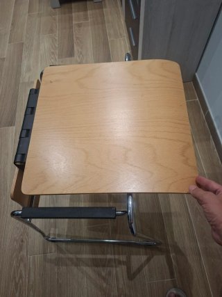 Silla convertible en mesa madera y metal