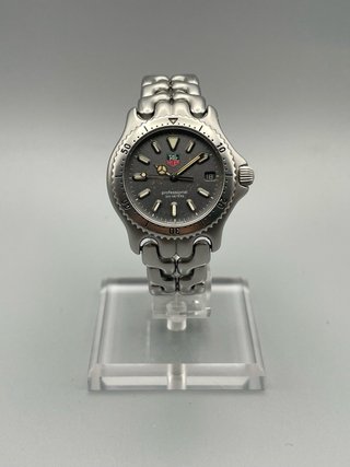 TAG Heuer Professional Vintage Quartz