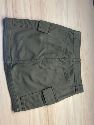 Falda verde cargo XXS/12 años ajustable