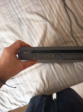 Consola PS4 Negra