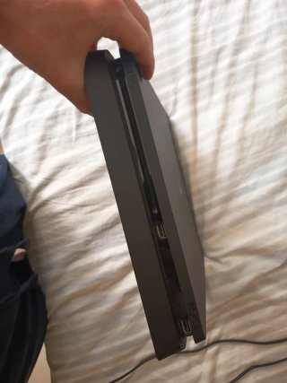 Consola PS4 Negra