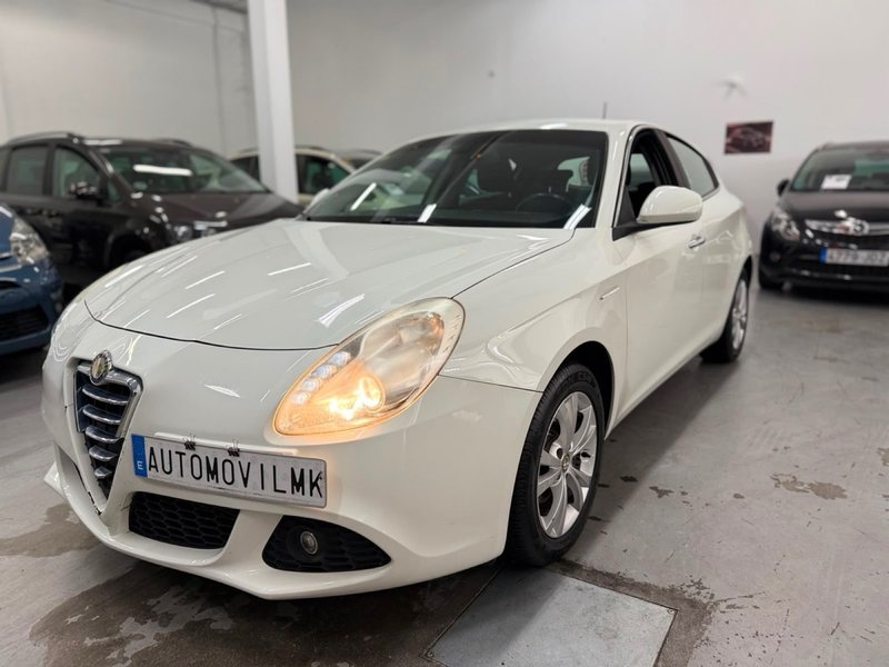 Alfa Romeo Giulietta 1.6 JTDm Progression 2012, foto 3