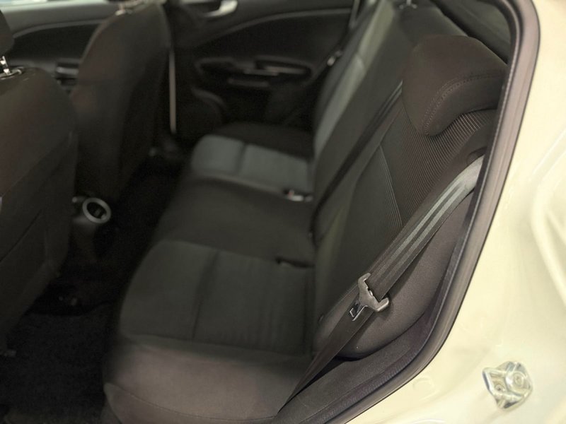 Alfa Romeo Giulietta 1.6 JTDm Progression 2012, foto 13