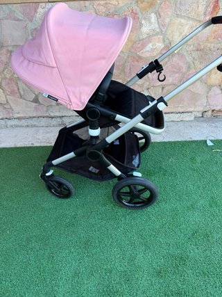 Cochecito bugaboo FOX 2 de bebé rosa y negro