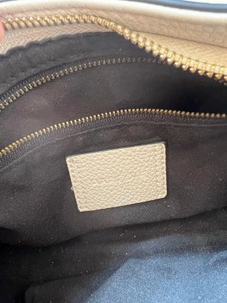 Bolso Parfois blanco y negro