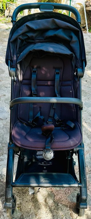 Cochecito Joolz Aer Negro casi nuevo, plegable