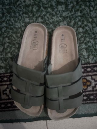 Sandalias verdes