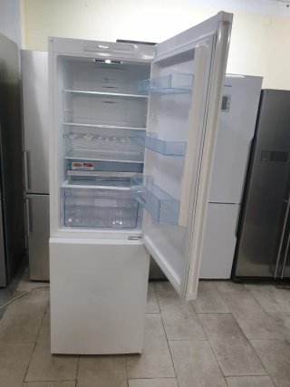 Frigorífico Bosch 186×60cm A++ garantía y envío