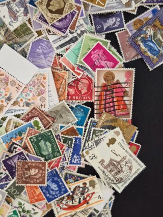 Lote 1000 Sellos Reino Unido. Inglaterra
