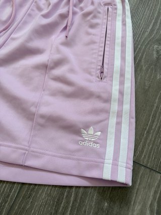 Short Adidas Originals Firebird Rosa