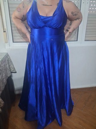 Vestido de fiesta azul brillante