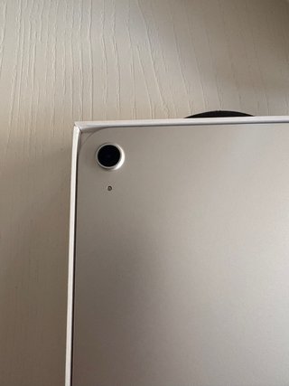 iPad Air 16 128 GB Plata . Con cargador  . Nuevo !