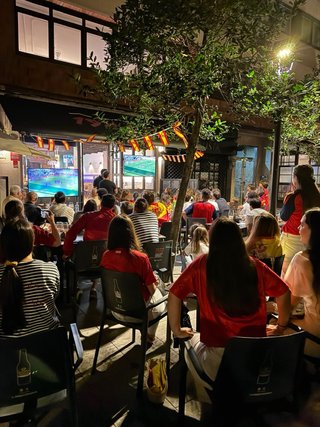 Bar