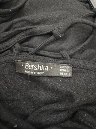 Vestido largo Bershka negro tirantes