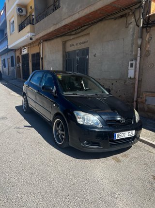 Toyota Corolla 2004