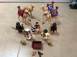 Lote Playmobil Desierto Camellos