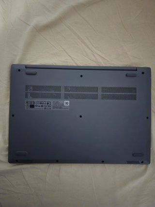 Portátil Lenovo IdeaPad 3 15ADA05 AMD