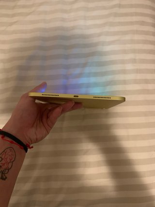 Apple iPad 11 A16  256 gb  Batería al 100