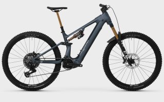 MEGAMO RYAL 03AXS 2027