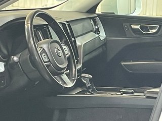 Volvo XC60 2.0 D4 Momentum Auto