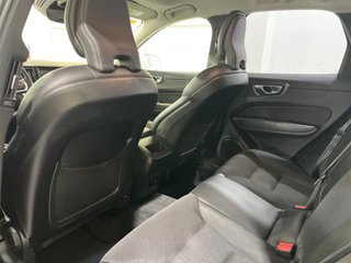 Volvo XC60 2.0 D4 Momentum Auto