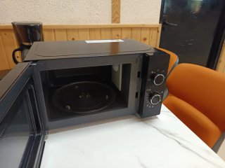 Microondas negro