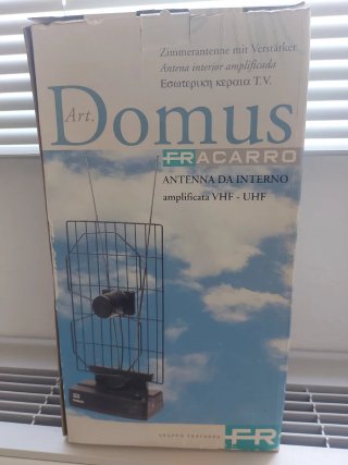 Antenna TV Interna Amplificata.