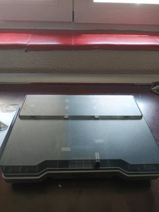 Hercules DJ Control MP3 e2 Mesa DJ