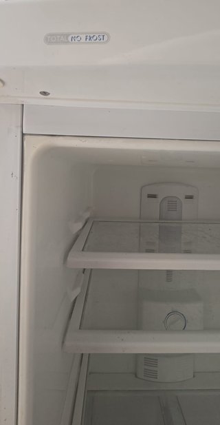 Nevera Candy blanca con congelador
