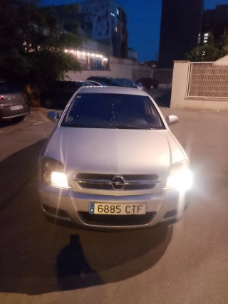 Opel Vectra 2004
