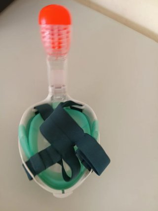 Máscara de snorkel integral blanca y verde