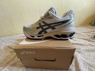 Asics Gel Kayano 14 Plata/Blanco