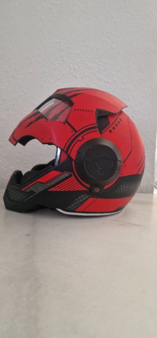 Casco de moto deportivo