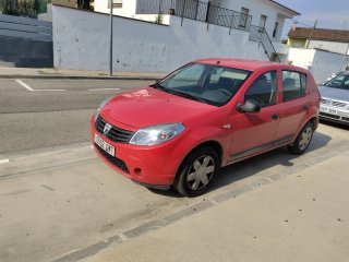 Dacia Sandero 2010