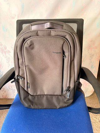 Mochila Targus para portátil 26L