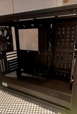Caja PC Fractal