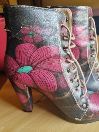 Botines DOGO Florales Piel Vegana