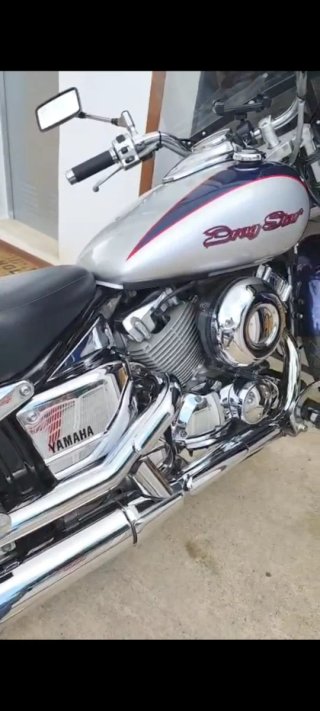 Yamaha Drag Star 650 Lujo