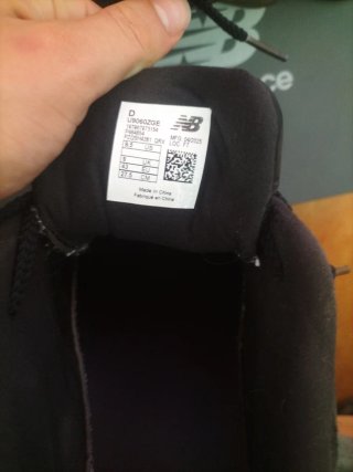New Balance Zapatillas Negras y Grises