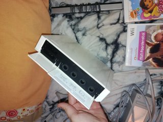 Nintendo Wii + 3 Juegos
