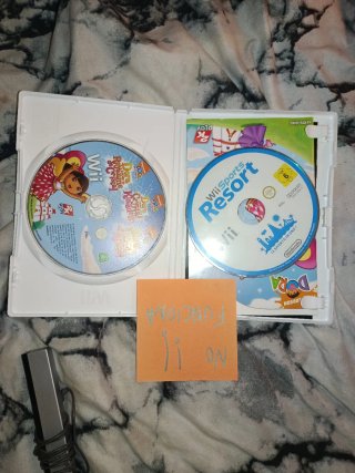 Nintendo Wii + 3 Juegos