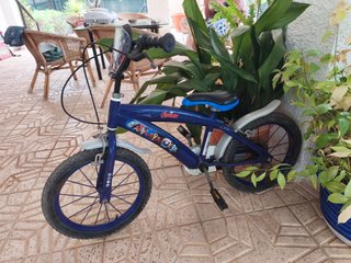 Bicicleta infantil azul Avengers