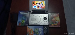 Reproductor DVD Belson + 2 Películas Disney