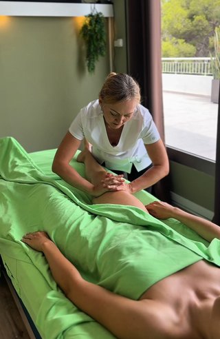 Masaje profesional Elena Rubí  Orihuela Costa