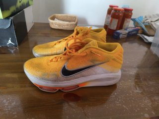 Nike GT Hustle 03 Zapatillas Deportivas