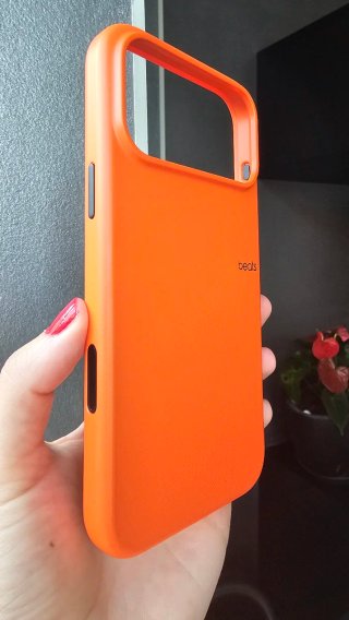 Funda Beats Naranja iPhone 17 Pro/Pro Max