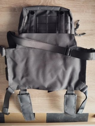 Chaleco táctico nuevo Beretta + regalo